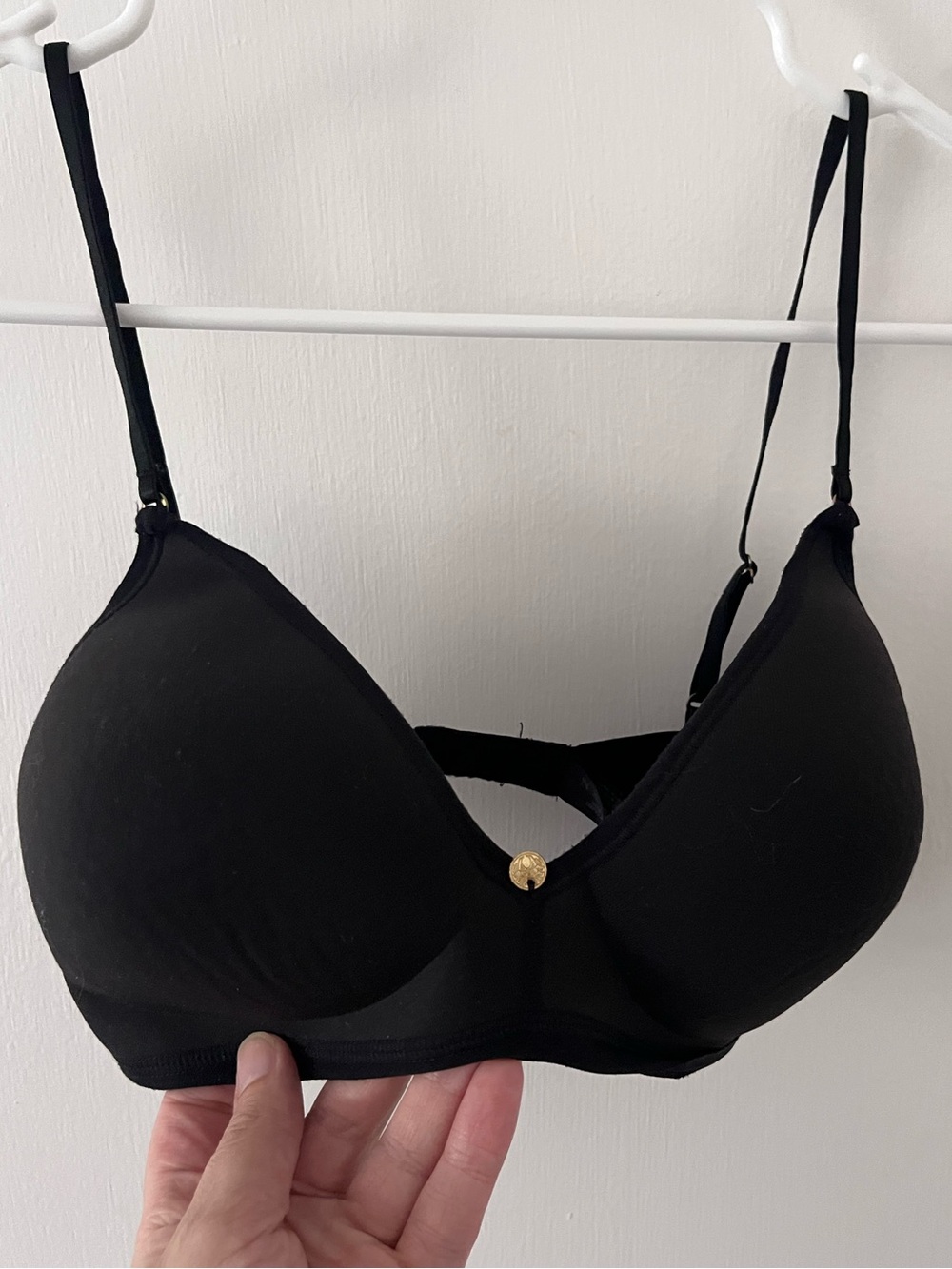 Natori Wireless Molded Cup Black Bra Size 34C